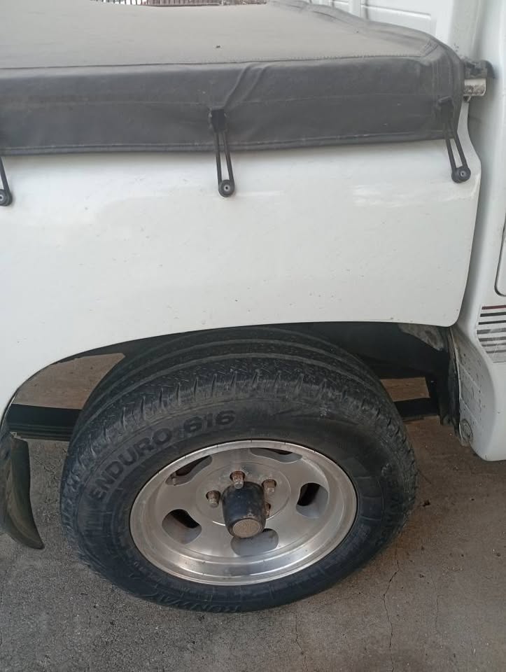 Toyota hilux  4x2