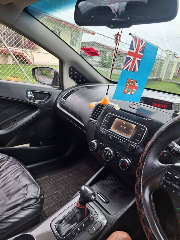 KIA CERATO UP FOR SALE