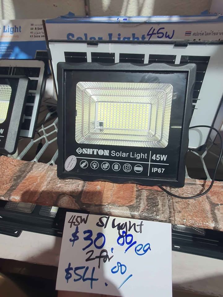 Outdoor solar flood light with panel and remote control