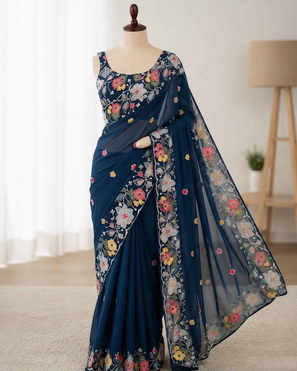 SAREE