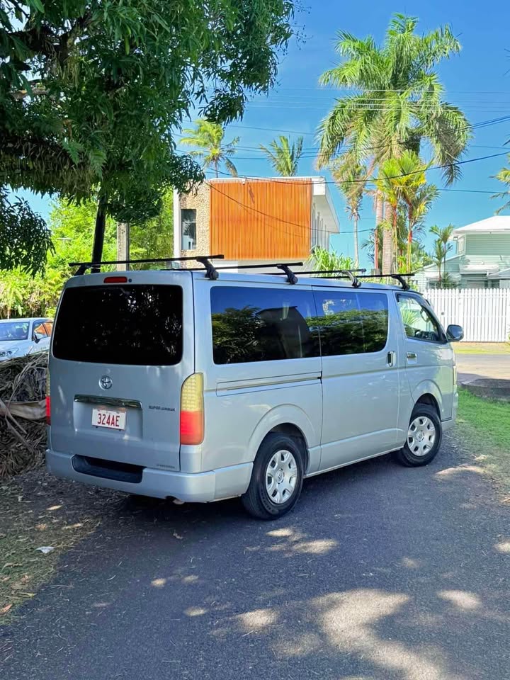 Toyota Hiace - Commercial Unit (Unregistered)