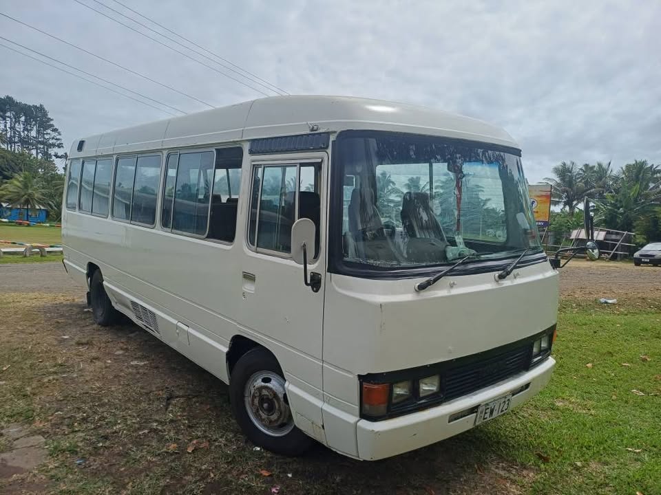 Coaster Bus 28 seater