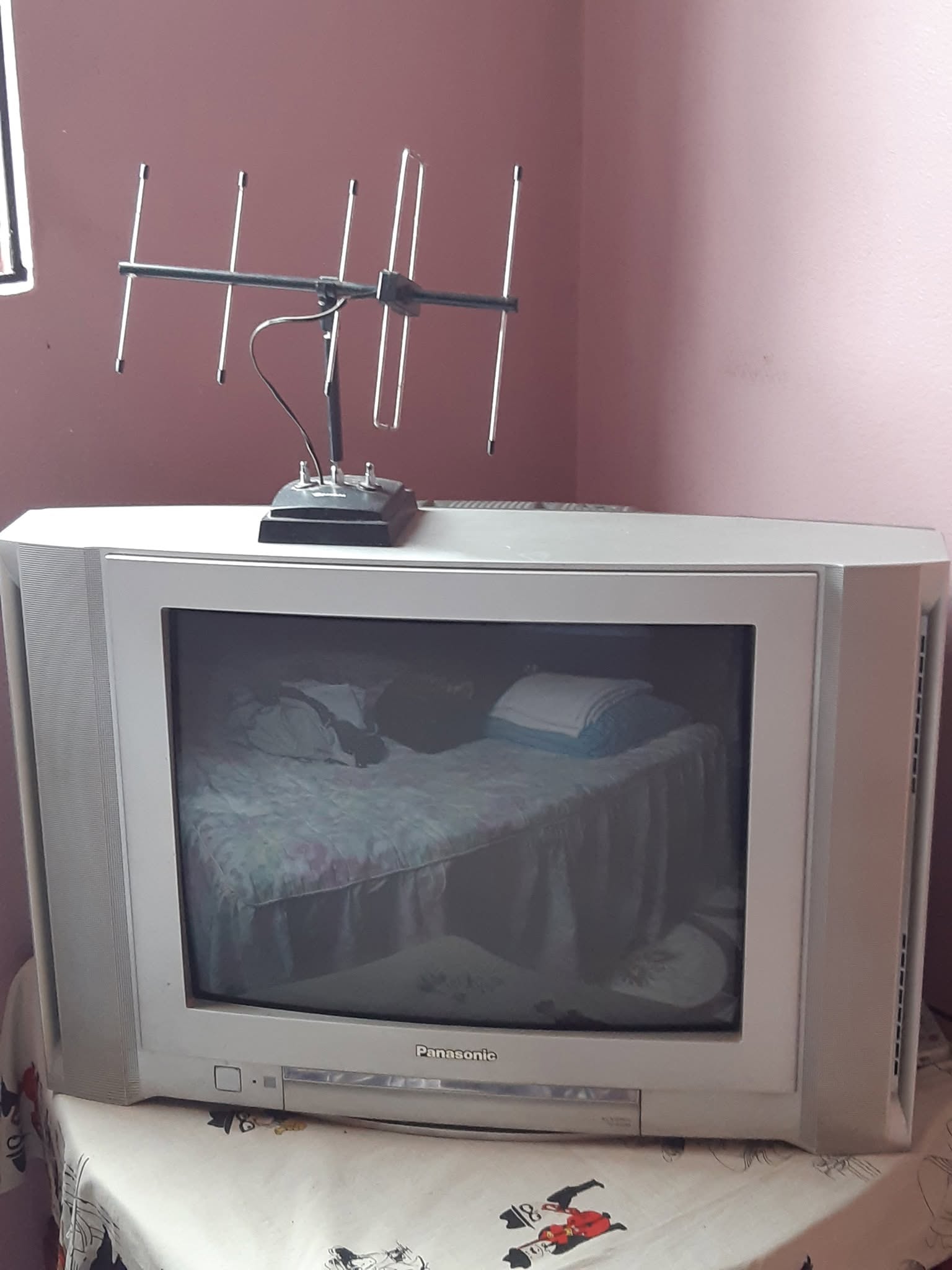 Panasonic TV with indoor Antenna