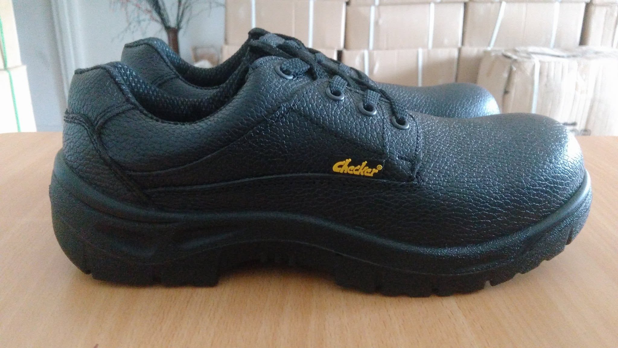 SAFE BRAND SAFETY SHOES/BOOTS