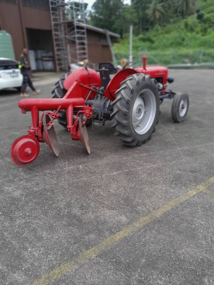 Massey-Ferguson 35