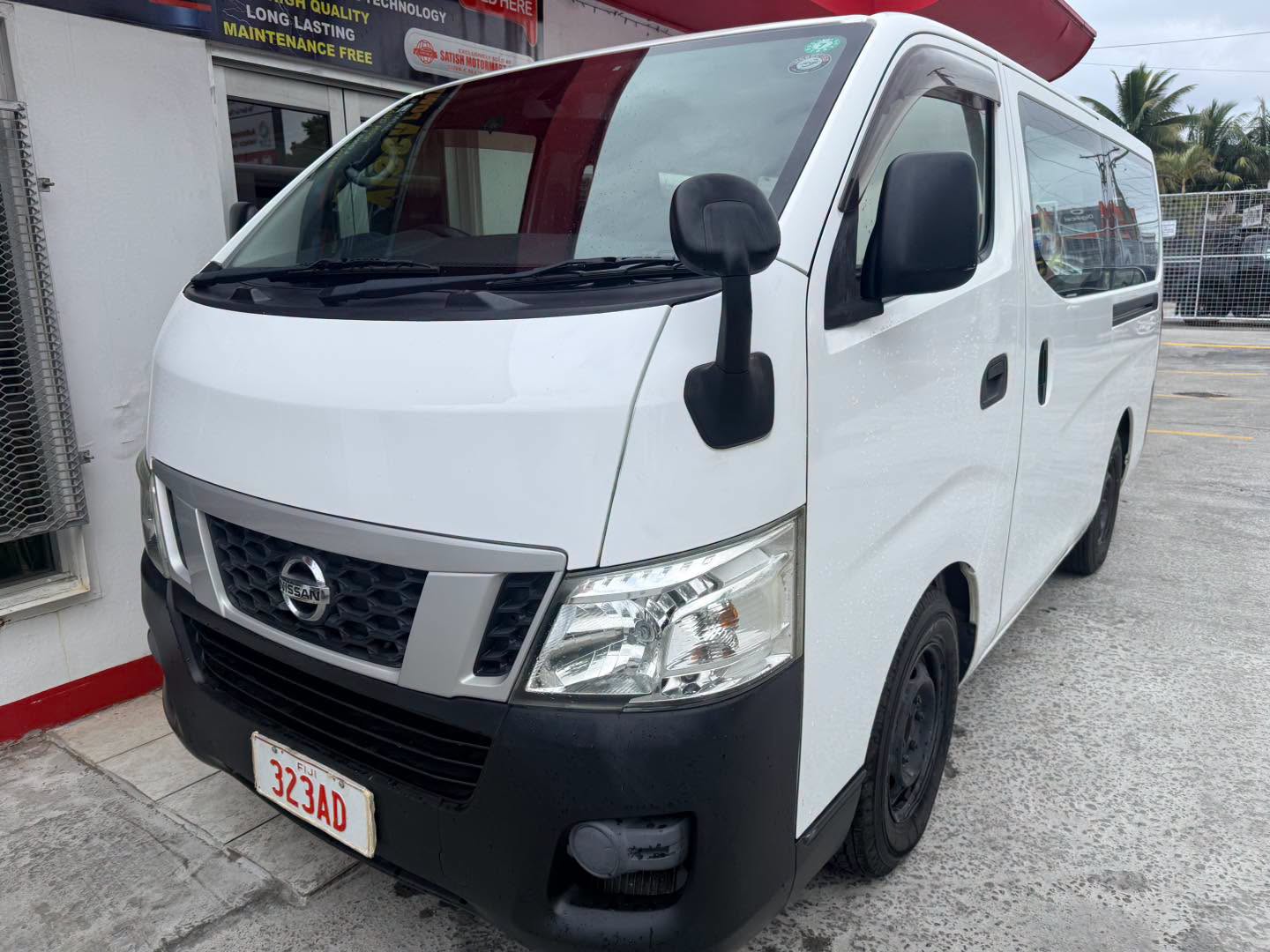 NISSAN CARAVAN